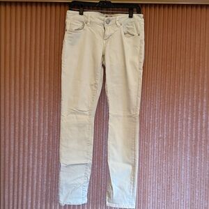 💙3 for $55💙 CAbI Women's White Jeans